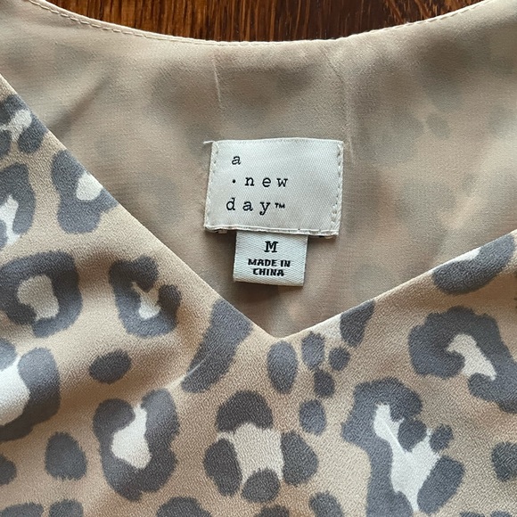 A New Day women’s size medium camisole - Picture 3 of 4